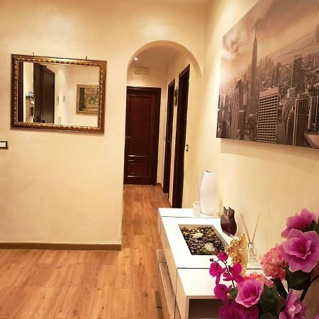 La Casa Della Sposa Leilighet Trani Eksteriør bilde